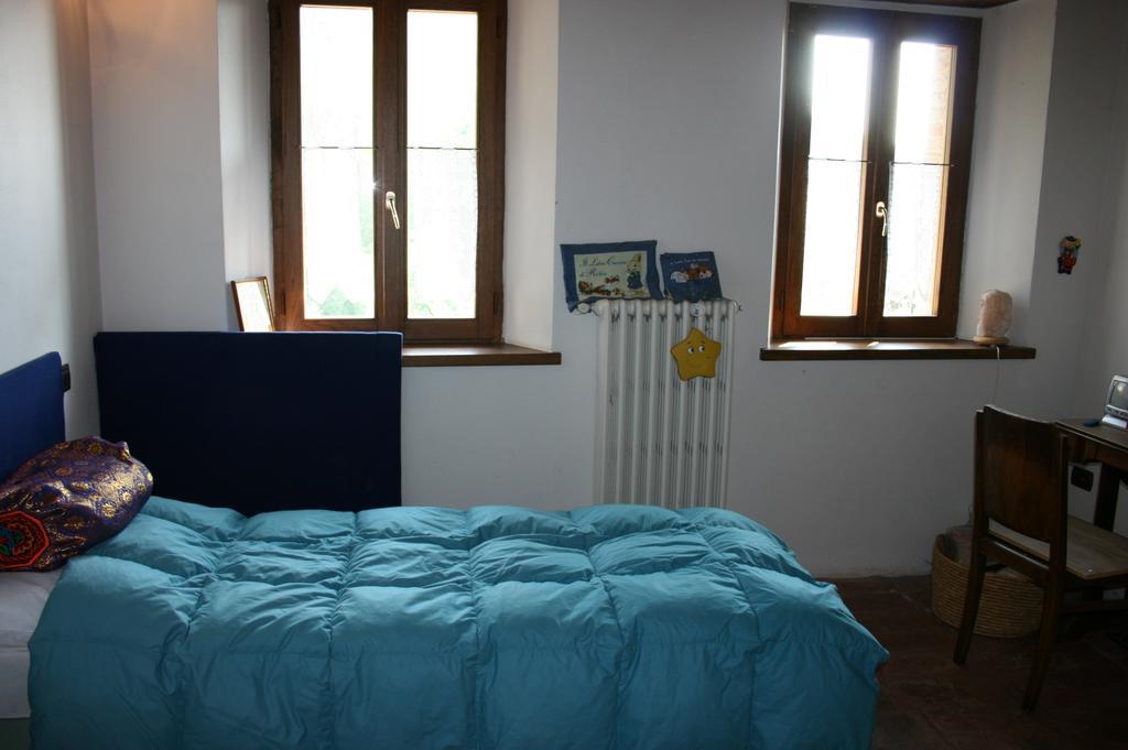 Casa Dell' Abbondanza B&B Agriturismo Vigoleno 客房 照片