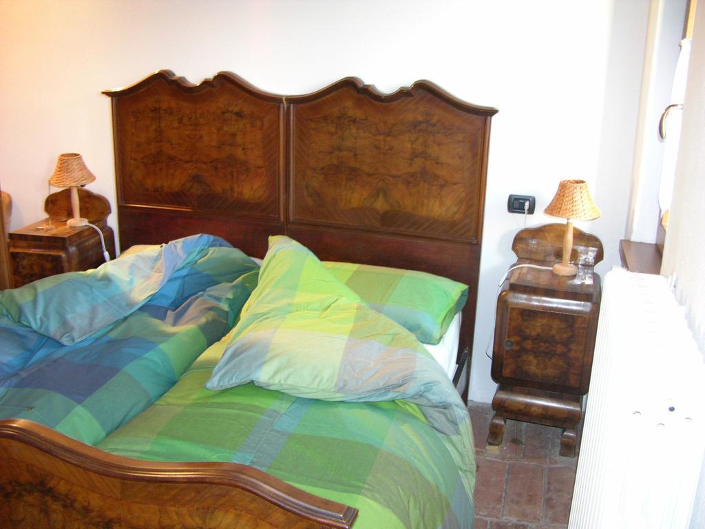 Casa Dell' Abbondanza B&B Agriturismo Vigoleno 客房 照片