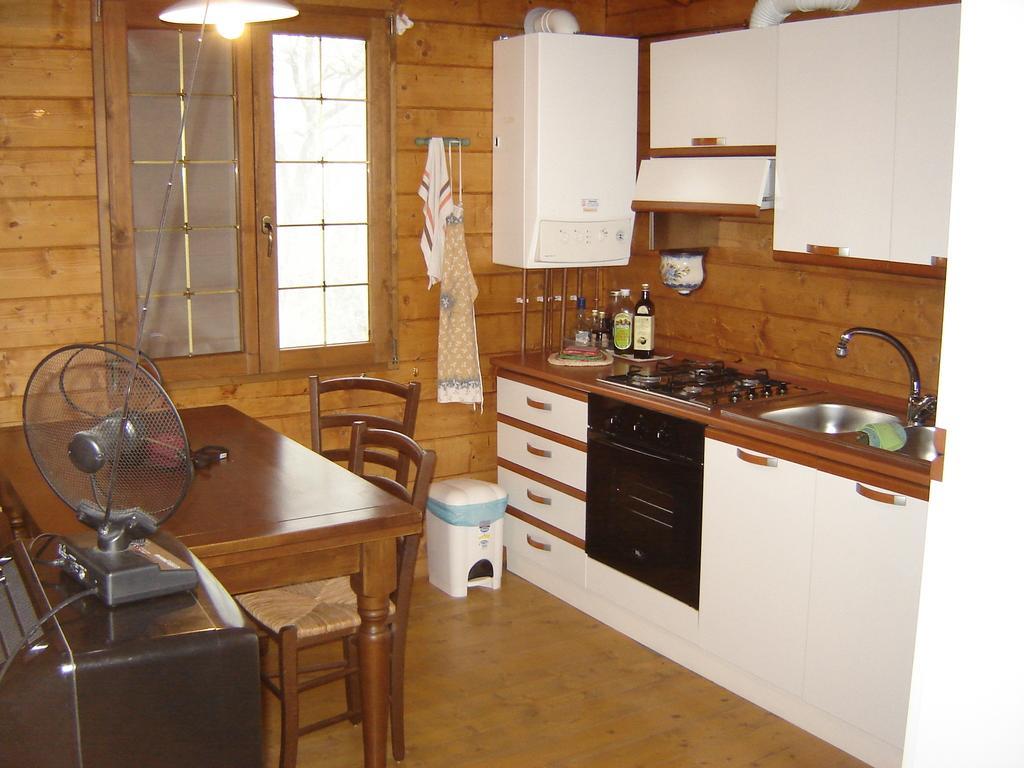 Casa Dell' Abbondanza B&B Agriturismo Vigoleno 客房 照片